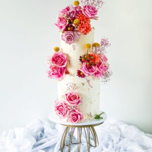 Wedding Cake With Roses